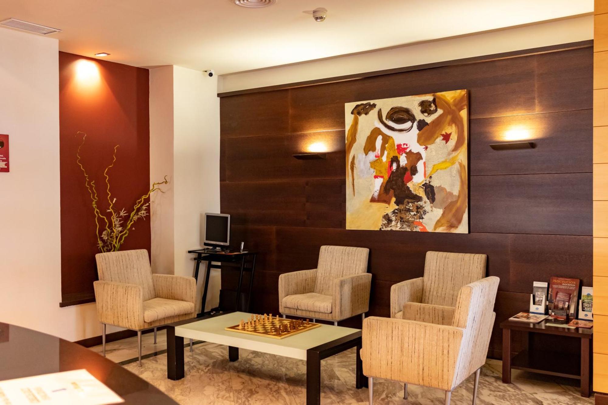 Hotel Philadelfia Peligros Luaran gambar